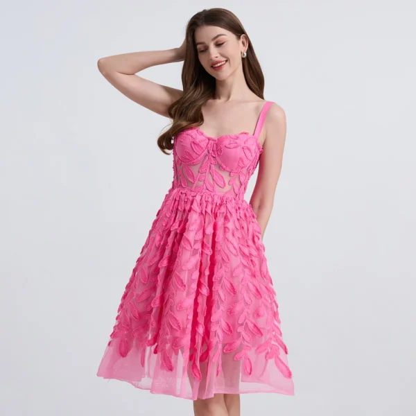Embroidered lace mesh slim fit fishbone steel ring sling strapless large swing multi-layer dress Sexy lace up skirt - Image 4