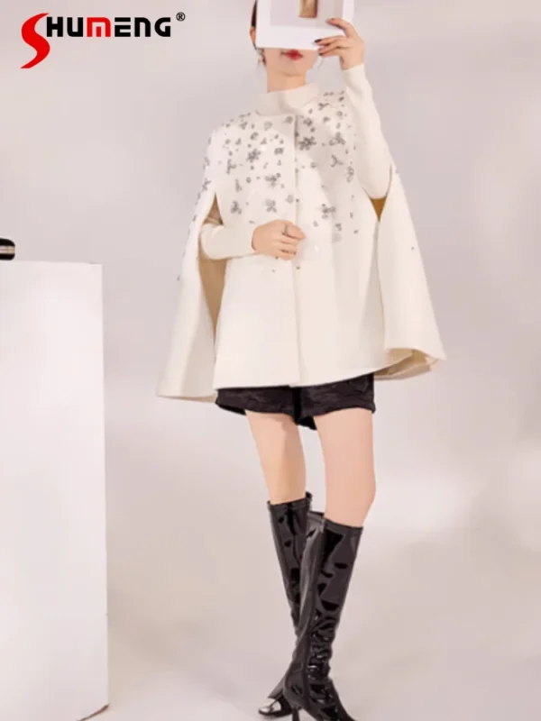 Women's 2024 Autumn and Winter New Coats High-end Small Fragrant Capes Feminine Beaded Jacket Socialite Temperament Loose Capes