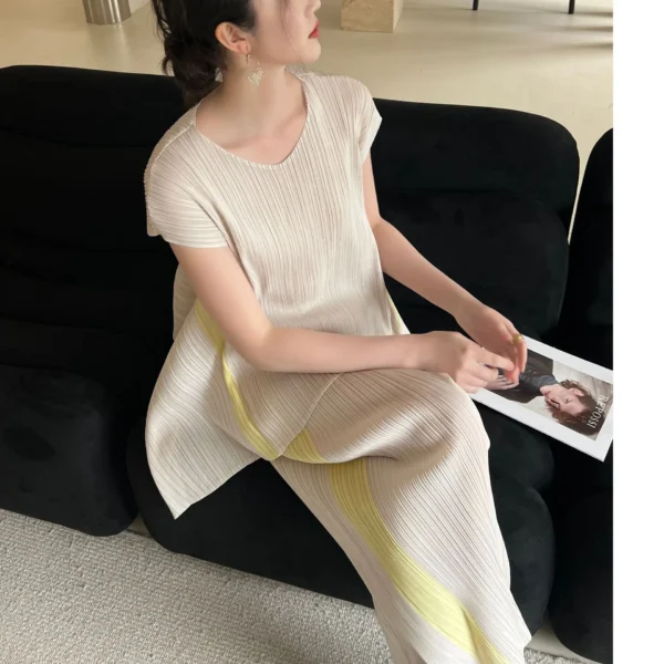 ALSEY High-end Pleated Fashion Irregular Colour Blocking Casual Top Trousers Set Women's Clothing 2025 Summer New Products - Image 3