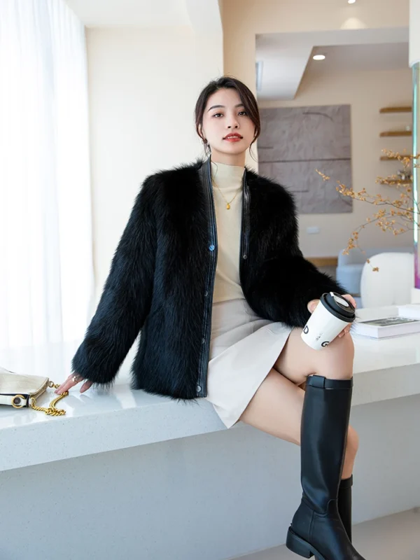 2024 New Real fur,New vintage Long sleeve women"s natural fox fur coats outerwear plus size Female real fur coats - Image 2