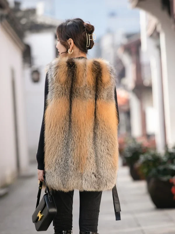 2024 New Real fur,Women"s fall winter Superb Luxury real red fox fur vest gilets Wholesale - Image 4
