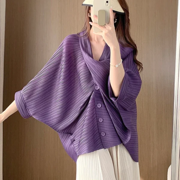 Miyake Top Women's 2025 Spring New Niche Design with A Scarf Collar and A Short Jacket with Three/4 Sleeves for Women's Clothing - Image 2